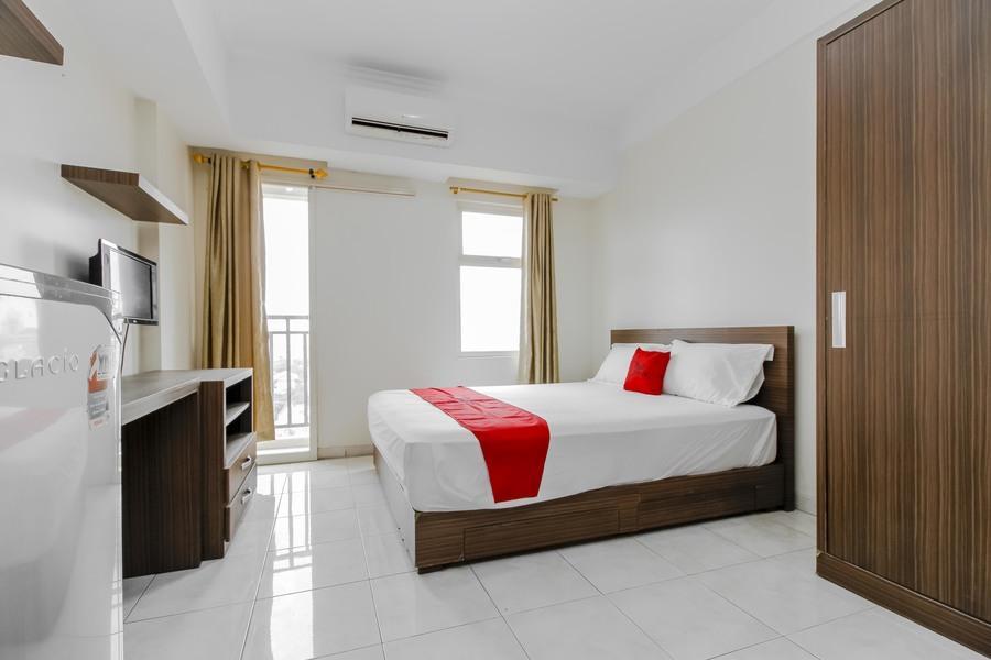 Reddoorz Apartment @ Margonda Residence Depok Esterno foto